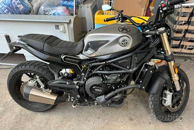 Benelli Leoncino 800 ie solo km7000 anno 22