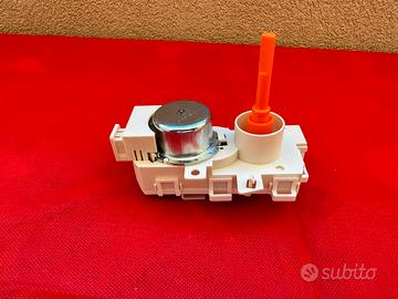 ricambi lavastoviglie Whirlpool ADP7579IX