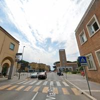 Pomezia bilocale con terrazzo e p.auto