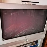 televisore Grundig 32"  100 hz 