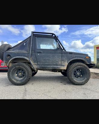Suzuki sj413