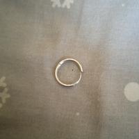 orecchino/anello a fondo aperto