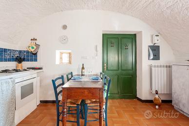 Parcheggio in Centro + Giardino Vista Mare