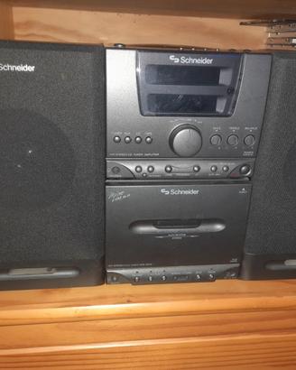 Radio cd mangiacassette con telecomando