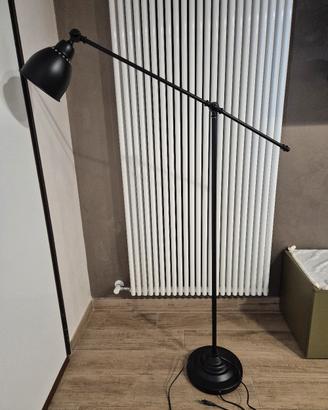 piantana moderna ideal lux newton