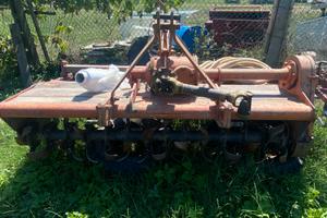 Fresa agricola per trattore