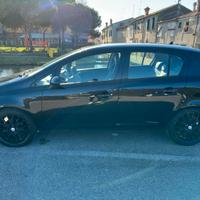 Opel corsa 1.2 COSMO/SPORT 80 CV