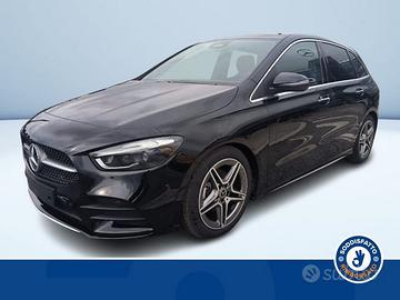 Mercedes-Benz Classe B 180d Automatic AMG Lin...