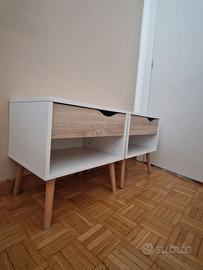 Coppia Comodini Design Scandinavo Bianchi e Rovere
