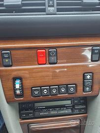  Auto Mercedes W124