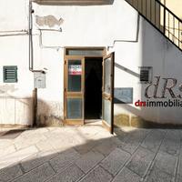 Bernalda. Centro storico. Casa da ristrutturare
