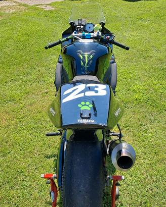 Yamaha r6