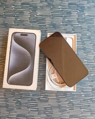 iPhone 15pro 512gb
