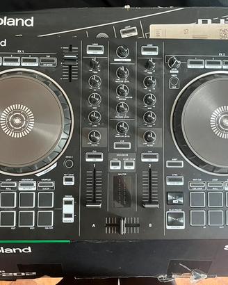 Roland Dj 202