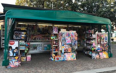 Chiosco edicola giocattoli servizi