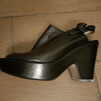 Sandali plateau cinturino neri