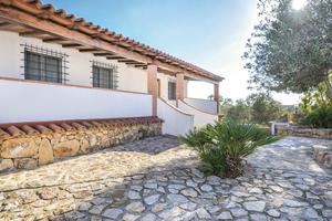 Villa Novi per vacanza relax Orosei IUN: U5293
