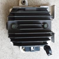 Regolatore di tensione yamaha fz6 600 fazer 2004