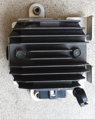 Regolatore di tensione yamaha fz6 600 fazer 2004