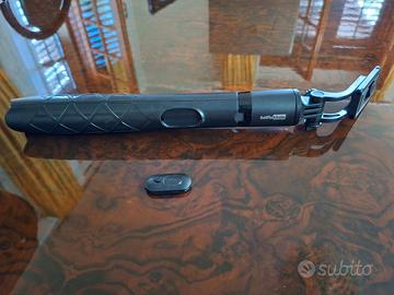 Treppiede con telecomando bluetooth