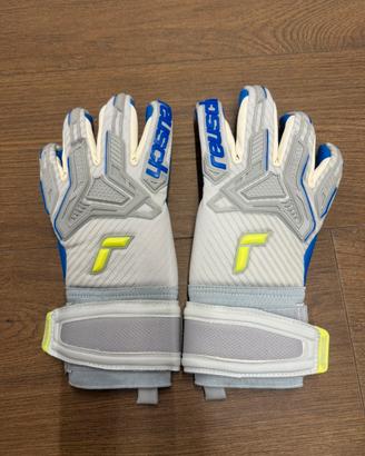 Guanti portire Reusch Attrakt taglia 9