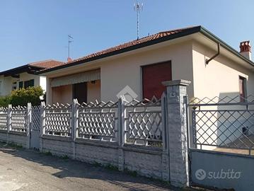 VILLA SINGOLA A CORBETTA