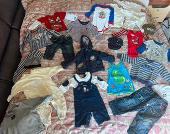 Vestiti per bambini tutto insieme per 50€