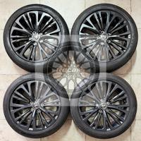 Cerchi 18 pneumatici originali Toyota Yaris Cross
