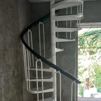 Scala a chiocciola in ferro