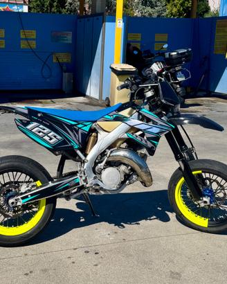 Tm en 125