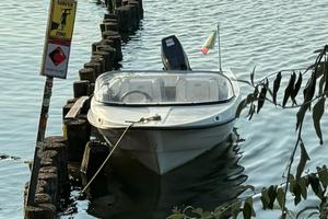 Motoscafo ELAN 4 posti 4,4 metri, NO motore