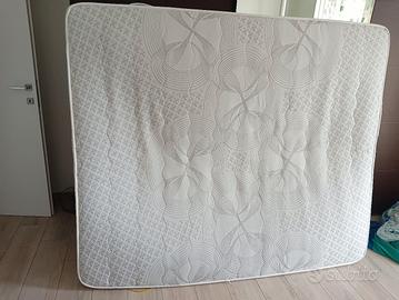 materasso matrimoniale consegnato a casa 