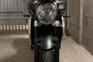 MV Agusta Brutale 675