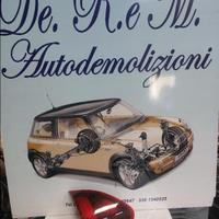 STOP POSTERIORE DESTRO A LED INTEGRATO NEL PORTELL