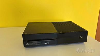 Xbox one 800gb + 7 giochi