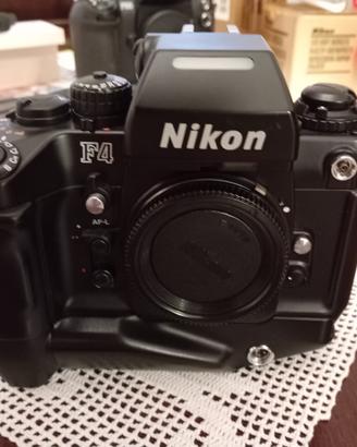 NIKON F4