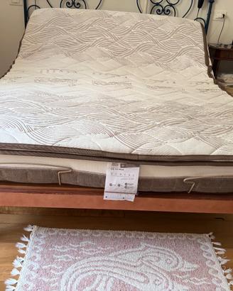 Letto matrimoniale con rete motorizzata