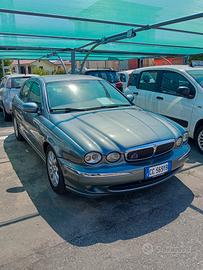 Jaguar X-Type 2.5 V6 24V cat Executive
