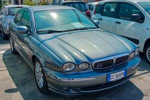 Jaguar X-Type 2.5 V6 24V cat Executive