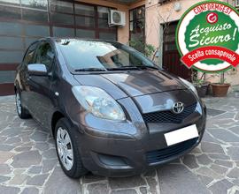 Toyota yaris 1.0 - uniproprietaria - neopatentati