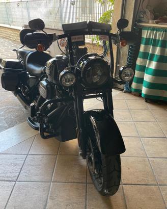 ROAD KING SPECIAL