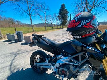 Aprilia dorsoduro 750