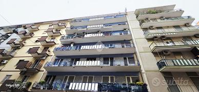 3 LOCALI A BARI