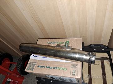 Scarico per trasformazione in bobber