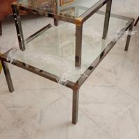 2 tavolini in cristallo e metallo di qualità