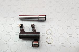 BILANCERE TESTATA KTM LC4 640 SM 2002 2004 SUPERMO