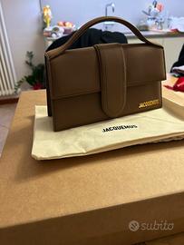 Jacquemus Le Borsa Le Grand Bambino