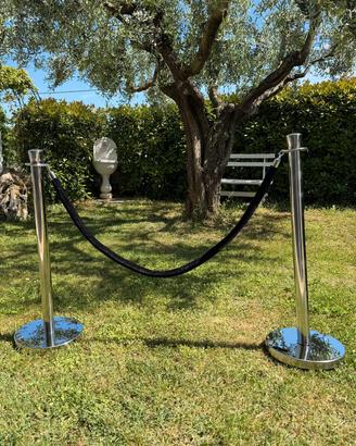 Set 2 Colonnine VIP Argentate con Corda in Velluto