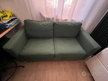 Divano verde Parup