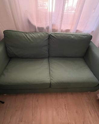 Divano verde Parup